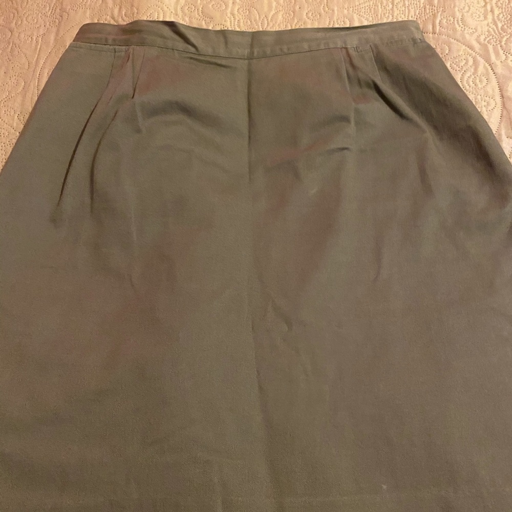 Skirt - Picture 1 of 8